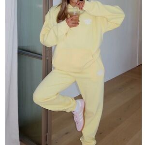 White Fox With Love Always Sweatpants Lemon Size Small